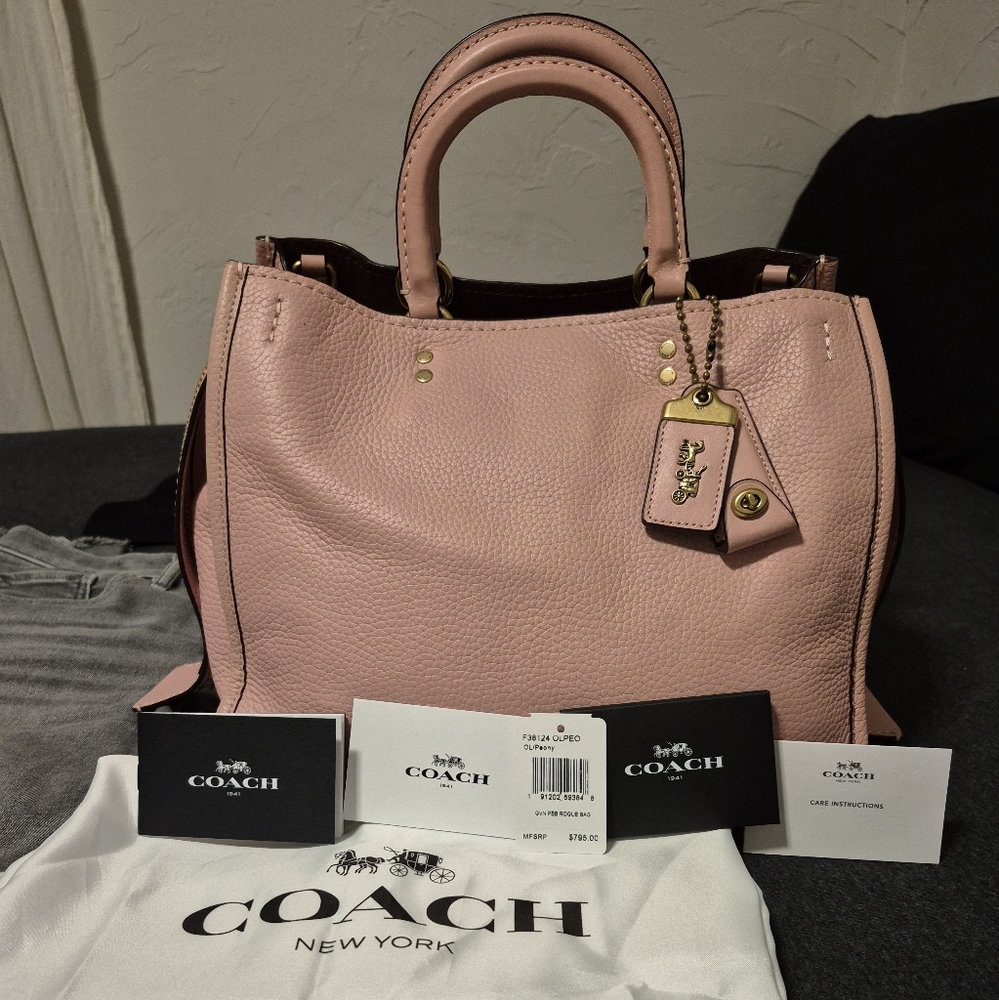 Coach RARE Rogue 30 - Picture 10 of 11